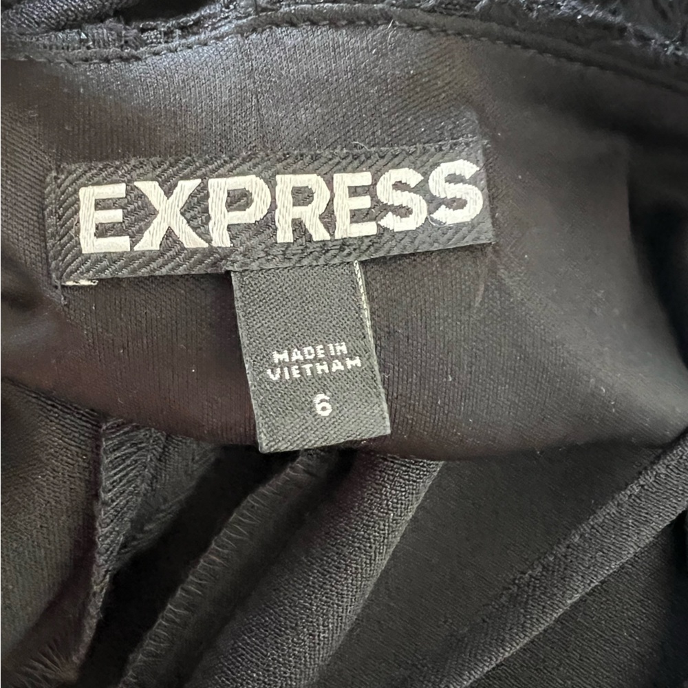 Express Black Keyhole Dress - Picture 6 of 6